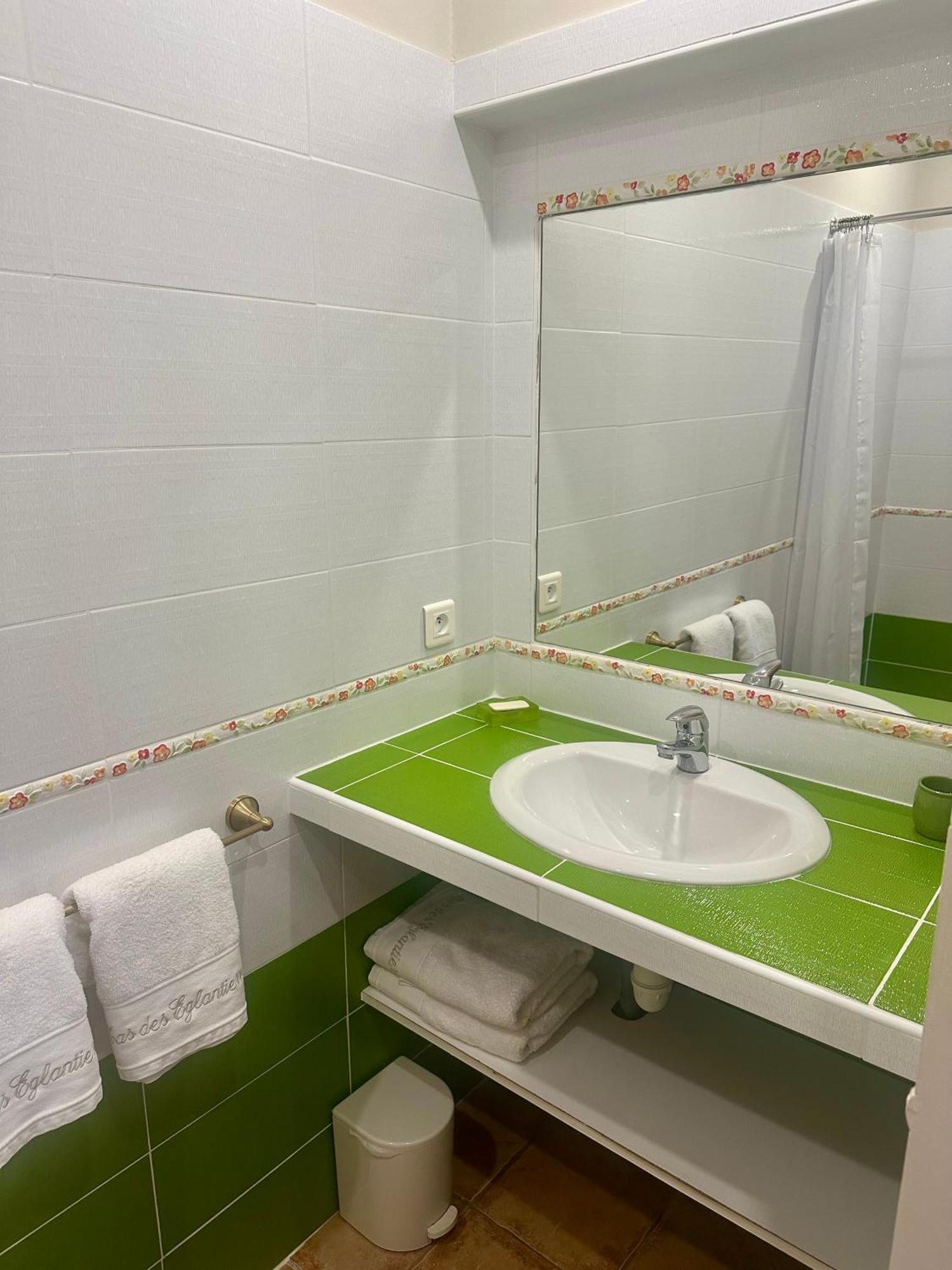 Le Mas des Eglantiers Propiac Extérieur photo